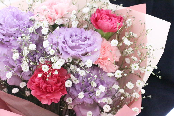 カスミソウ入り紫・ピンクの花束 3,500円