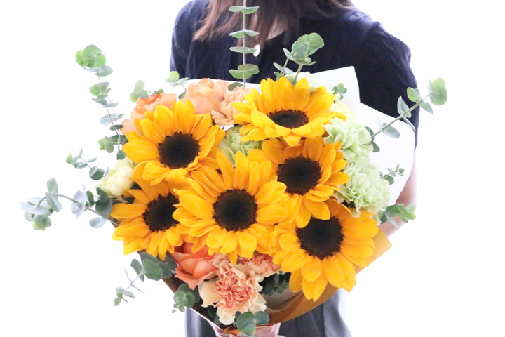 ひまわり入りの花束 10,000円