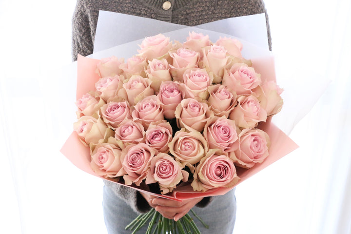 30本のピンク色のバラの花束-あなたとのご縁を大切にしたい