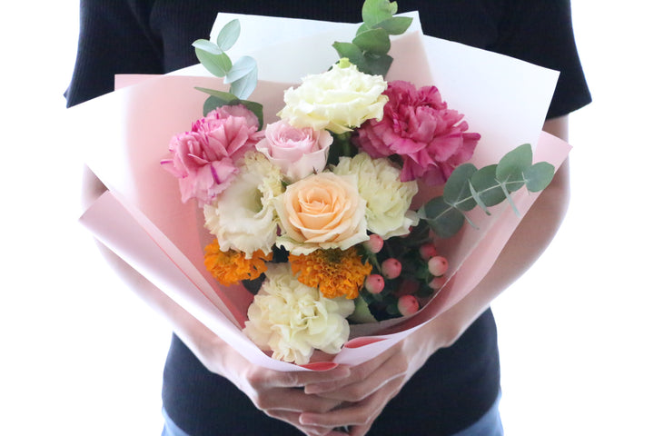 ピンク・黄色の花束  5,000円