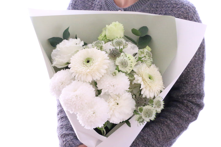 【供花】白色・グリーンのお供え花束 5,000円