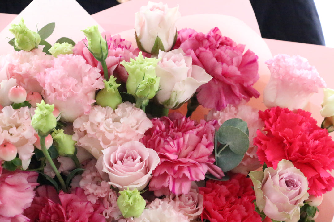 ピンク系の花束 15,000円