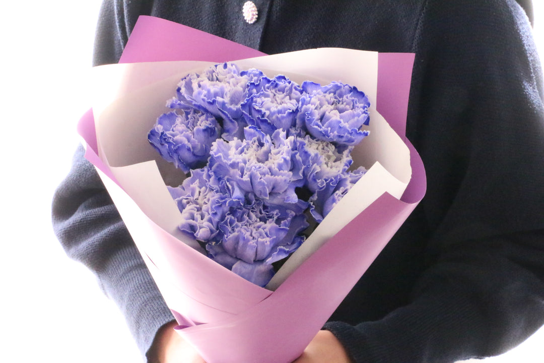紫のカーネーションの花束（9本）