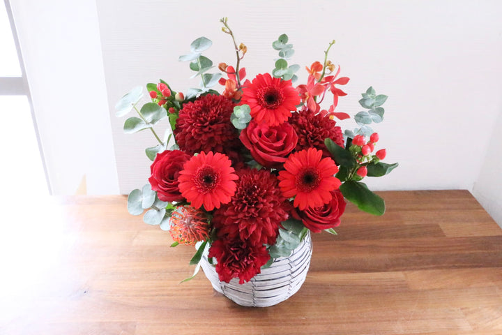 赤色のアレンジメント 8,000円