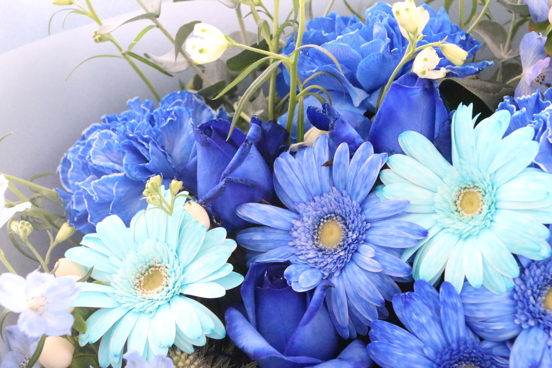 水色・青・白の花束 15,000円