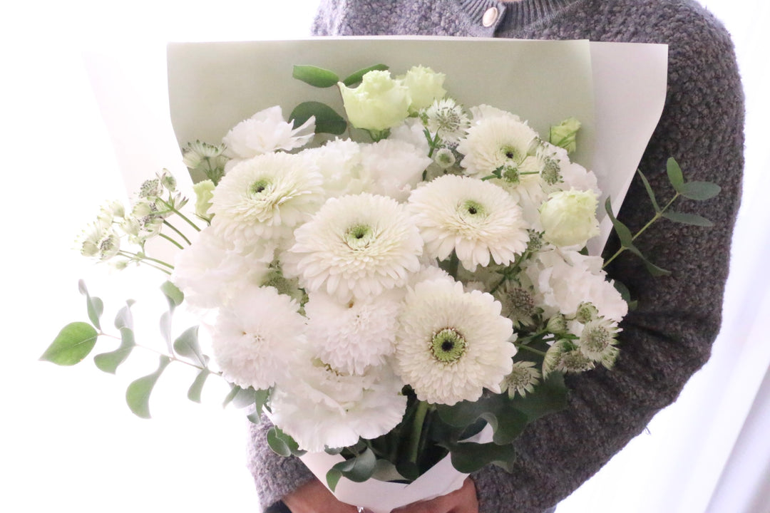 【供花】白色・グリーンのお供え花束 10,000円