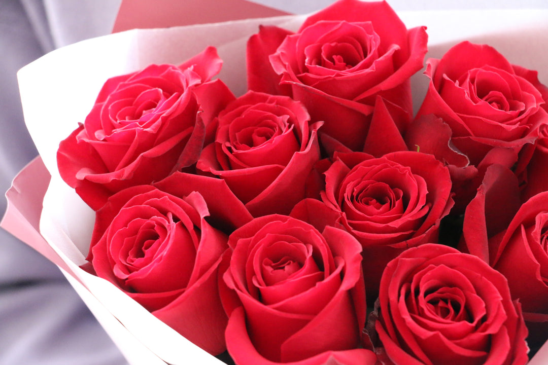 10本の赤いバラの花束-あなたは完璧な人です