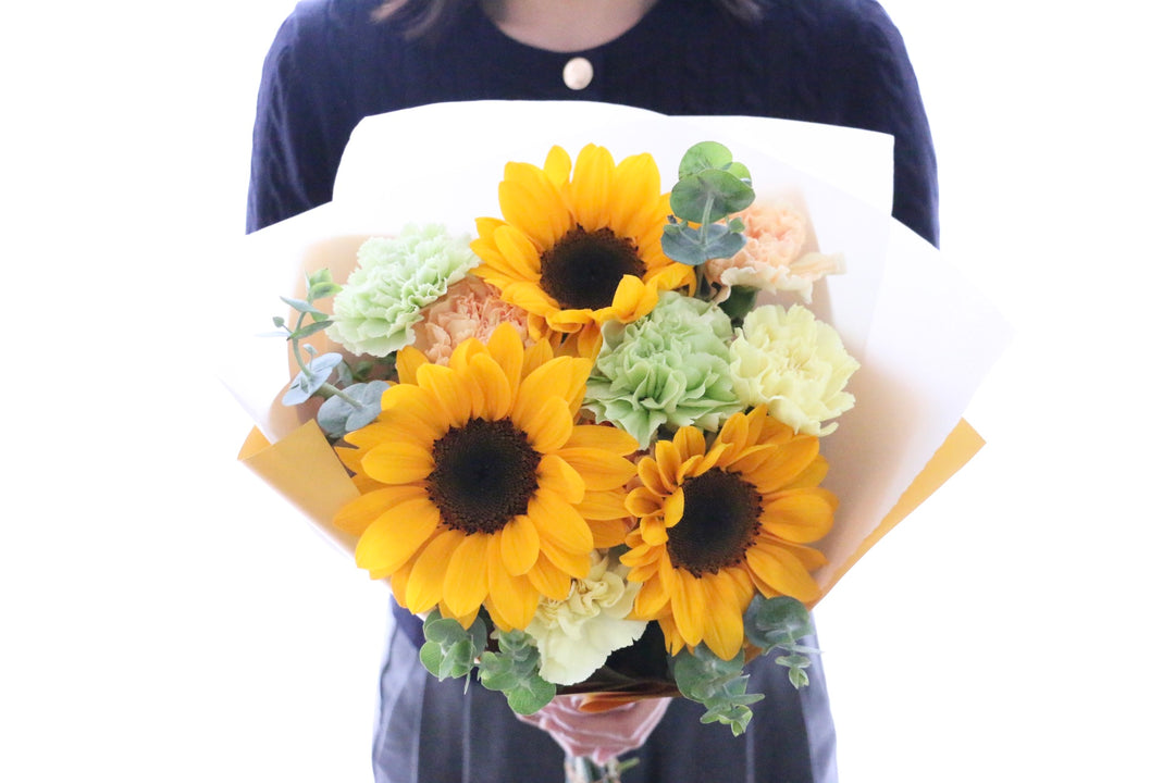 ひまわり入りの花束 4,000円