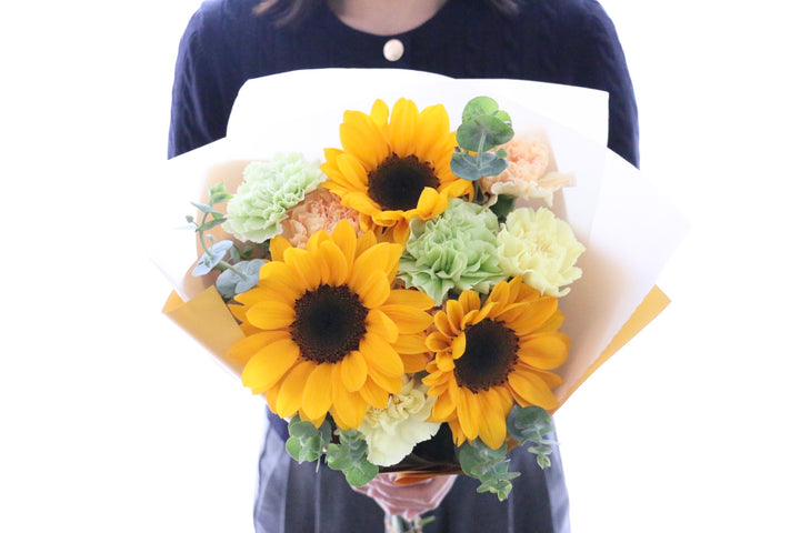 ひまわり入りの花束 4,000円