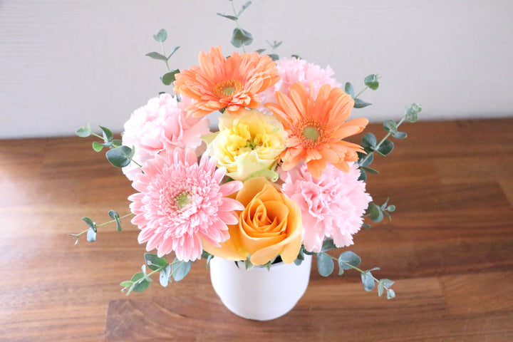 ピンク・黄色のアレンジメント  4,000円