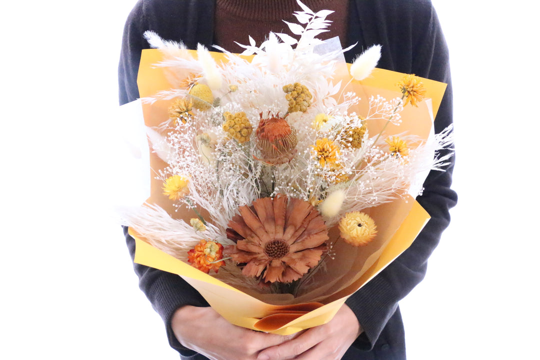 黄色のドライフラワーの花束 Mサイズ　5,000円