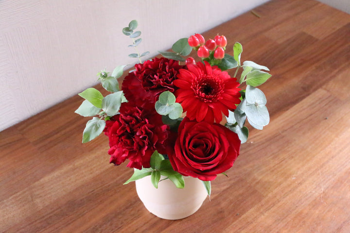 赤色のアレンジメント 3,000円