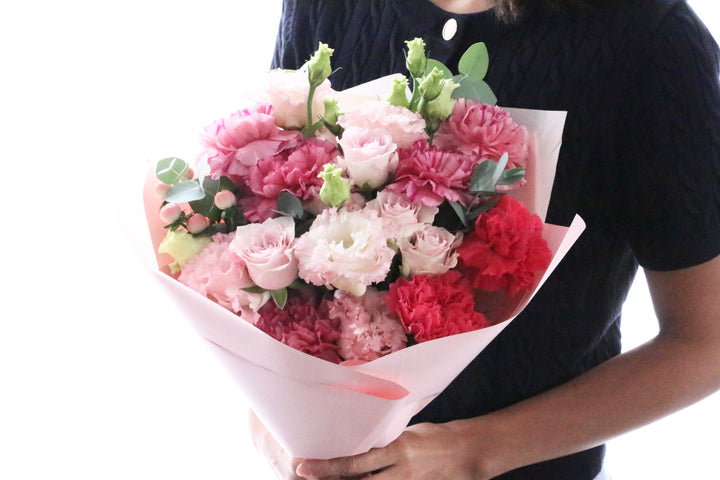 ピンク系の花束 9,000円