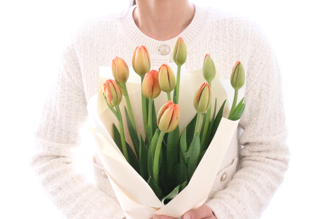 オレンジのチューリップの花束（10本）