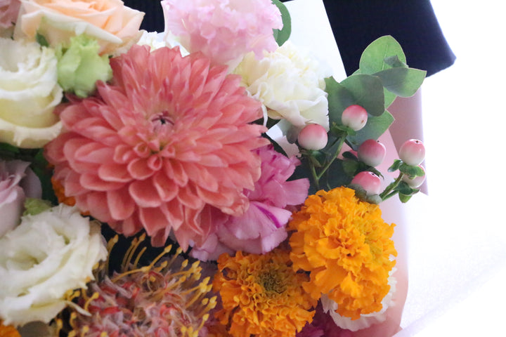ピンク・黄色の花束 15,000円