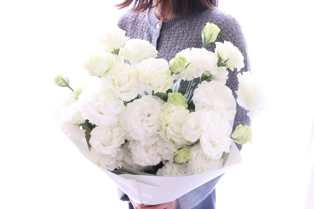 白いトルコキキョウの花束（10本）
