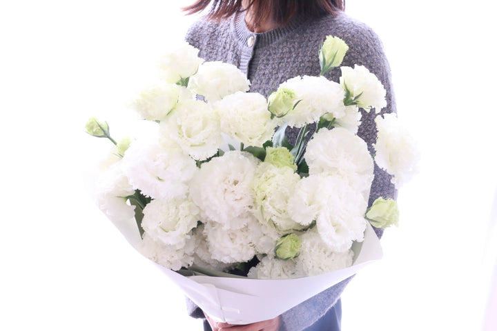 白いトルコキキョウの花束（10本）
