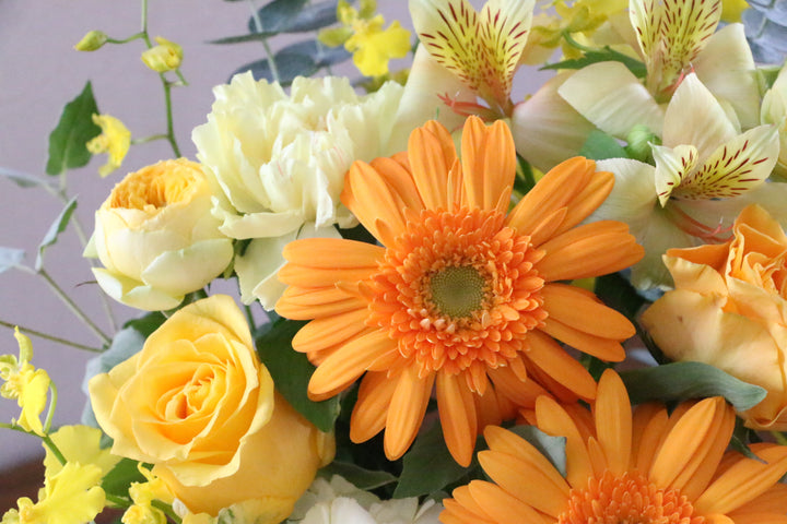 黄色・オレンジ色のアレンジメント 6,000円