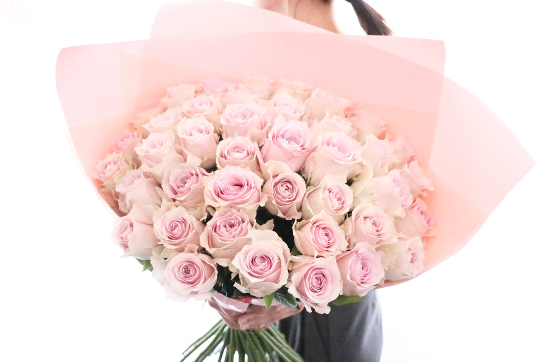 40本のピンク色のバラの花束-あなたに真実の愛を誓います
