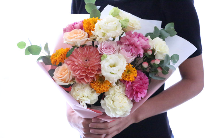 ピンク・黄色の花束  9,000円