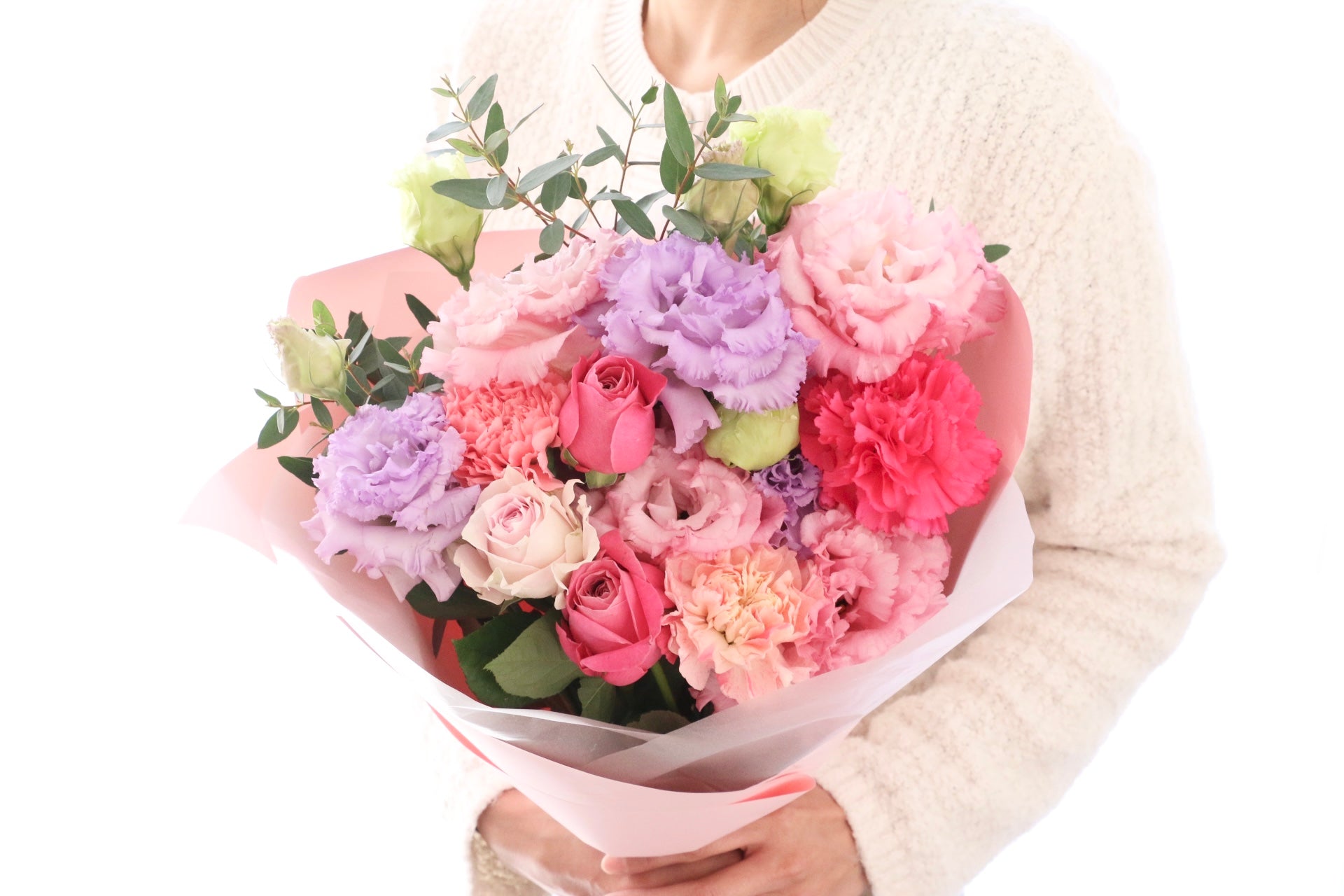 紫・ピンクの花束 6,000円 – 花・花束の通販サイト｜HanaTaku