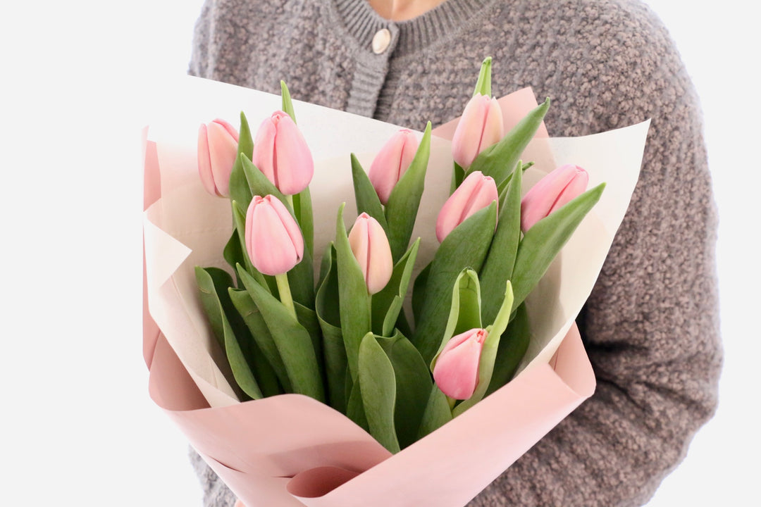 ピンクのチューリップの花束（9本）