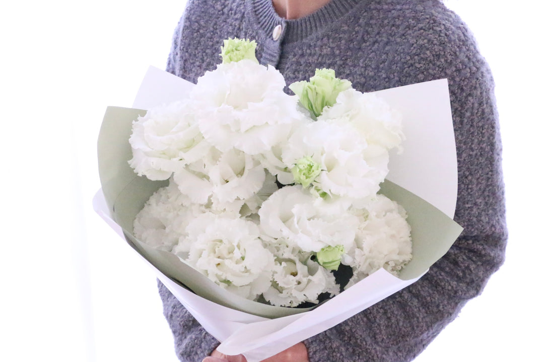 白いトルコキキョウの花束（5本）