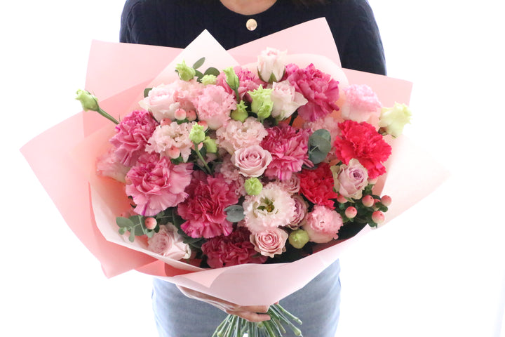 ピンク系の花束 15,000円
