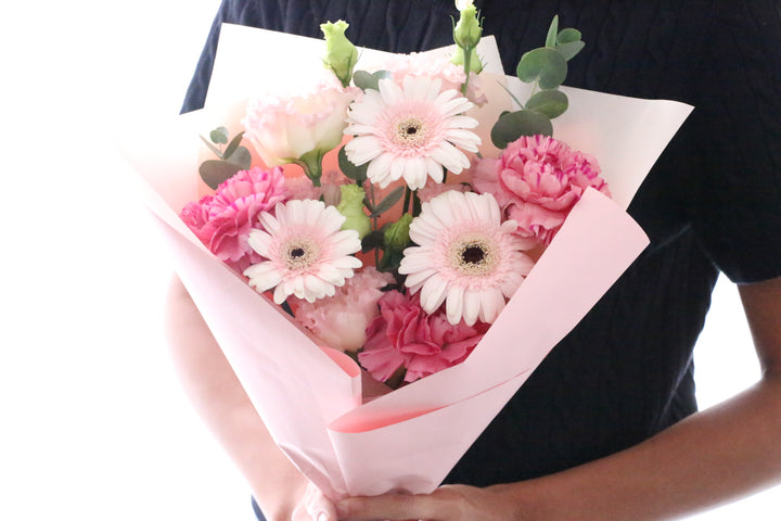 ピンクガーベラ入りの花束 Mサイズ 4,000円