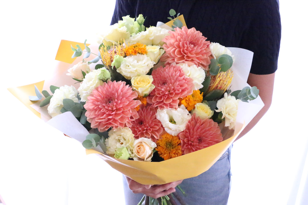 黄色・オレンジ色の花束 15,000円