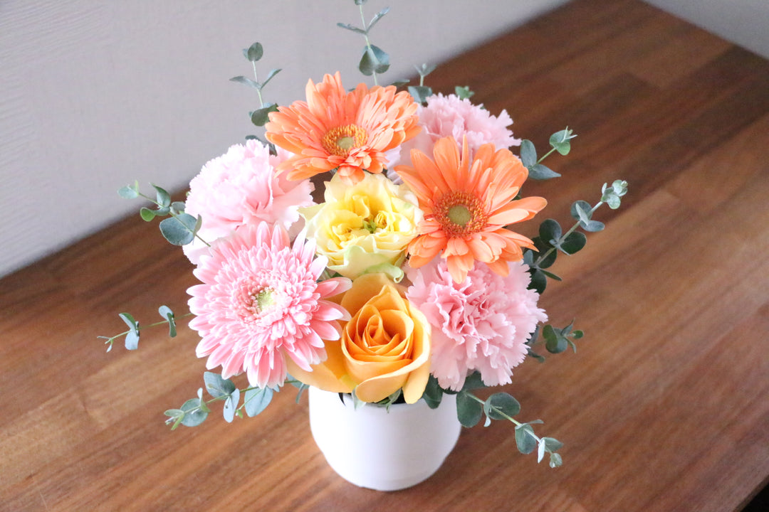 ピンク・黄色のアレンジメント  4,000円