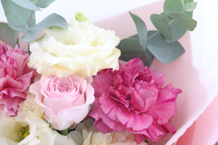 ピンク・黄色の花束  3,000円