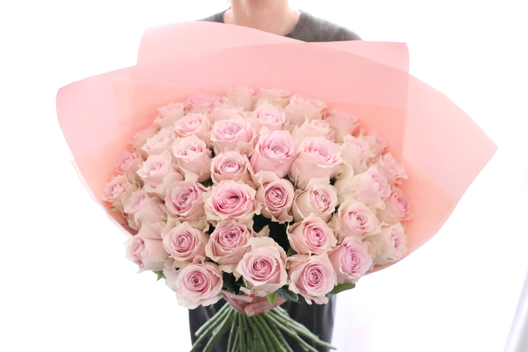 40本のピンク色のバラの花束-あなたに真実の愛を誓います