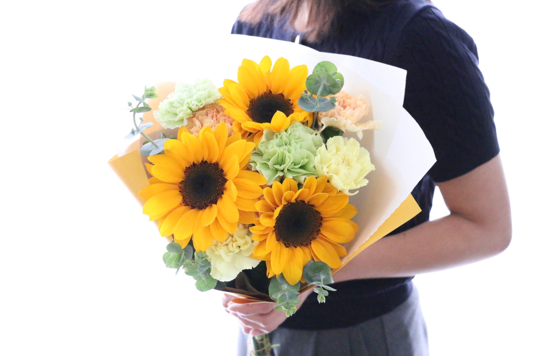 ひまわり入りの花束 4,000円