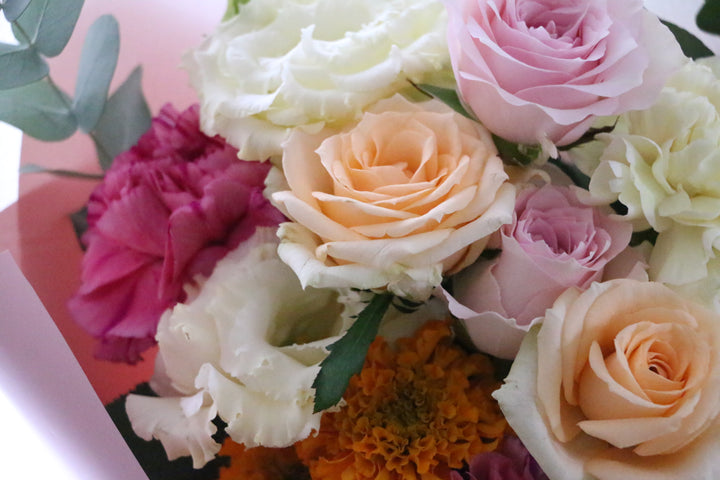 ピンク・黄色の花束  6,000円