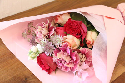 ピンク系の花束 6,000円