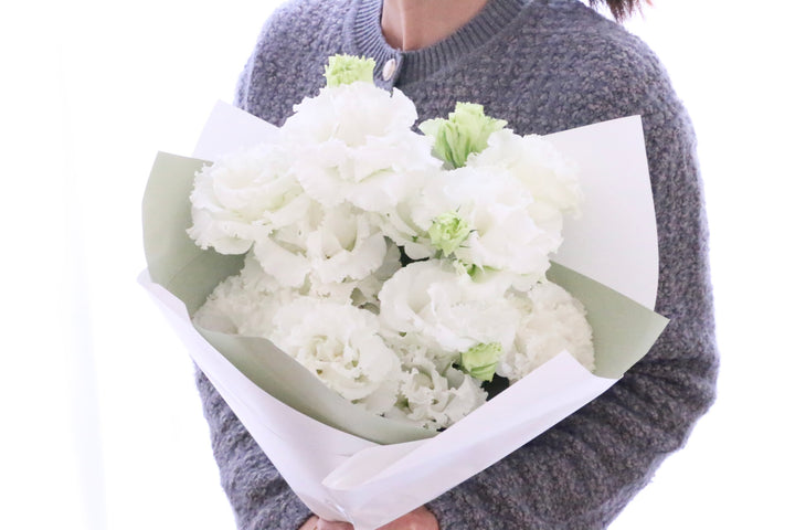 白いトルコキキョウの花束（5本）