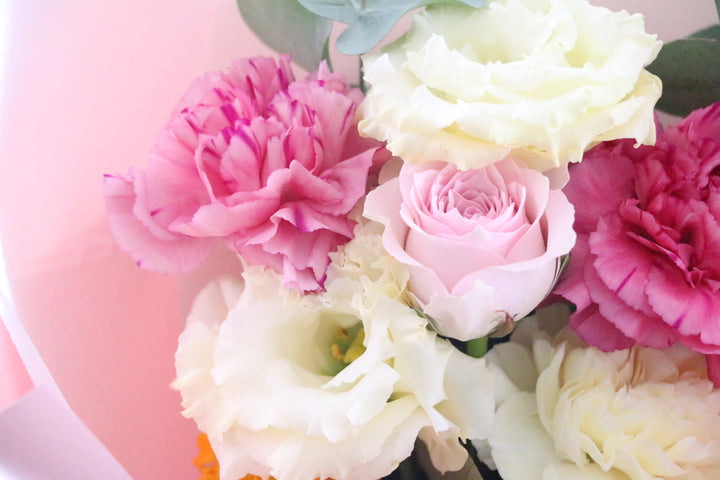 ピンク・黄色の花束  3,000円