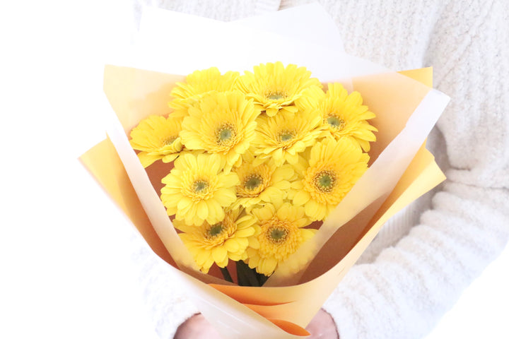 黄色のガーベラの花束（11本）-最愛