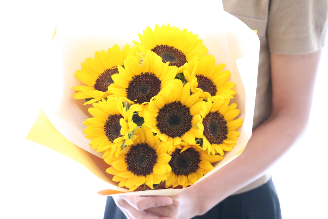 ひまわりの花束（9本）-いつまでも一緒にいてください