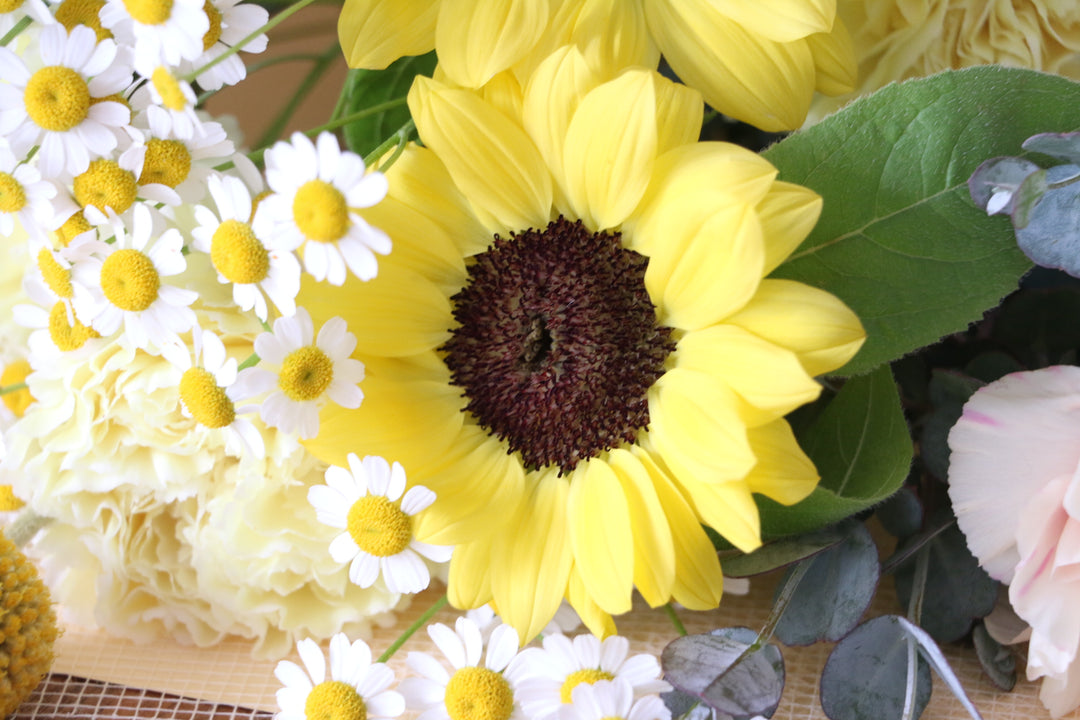黄色のひまわりの花束 Sサイズ