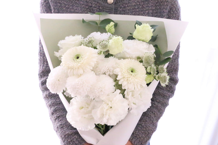 【供花】白色・グリーンのお供え花束 6,000円