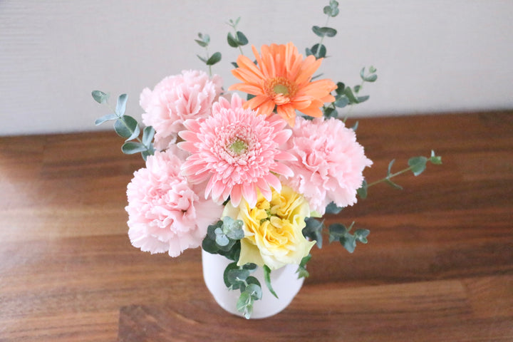 ピンク・黄色のアレンジメント  3,000円