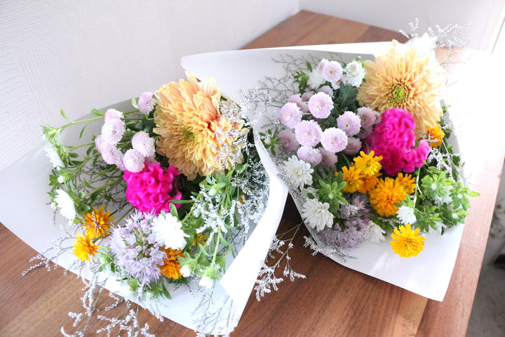 【供花】白・黄色・ピンクのお供え花束　1対（2束セット）5,000円