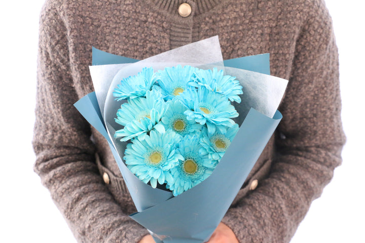 水色のガーベラの花束（9本）-いつまでも一緒にいてください