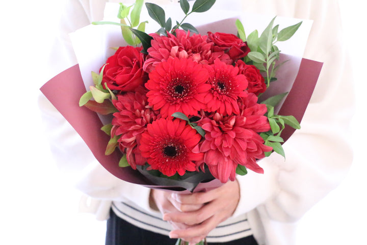 赤色の花束 5,000円