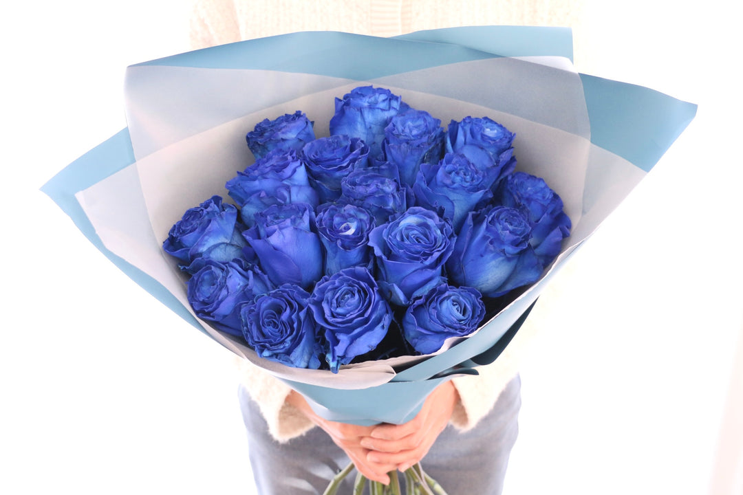 【大輪】18本の青いバラの花束