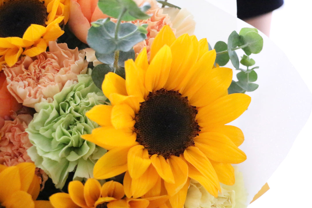 ひまわり入りの花束 7,000円
