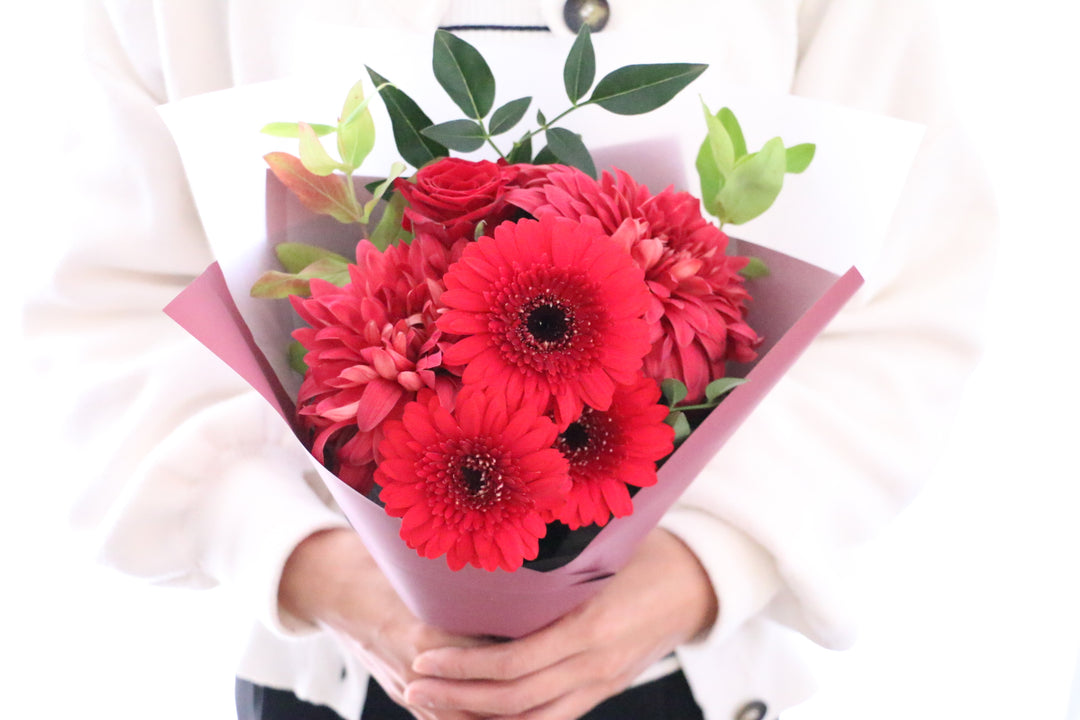 赤色の花束 3,000円