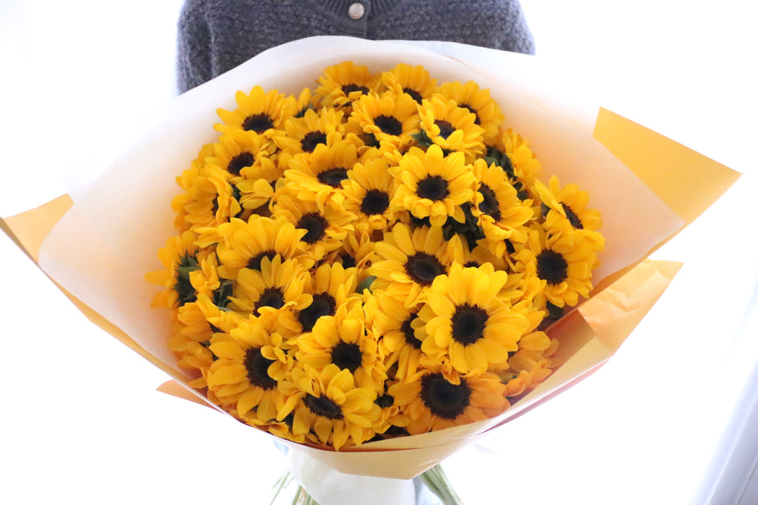 ひまわりの花束（88本）